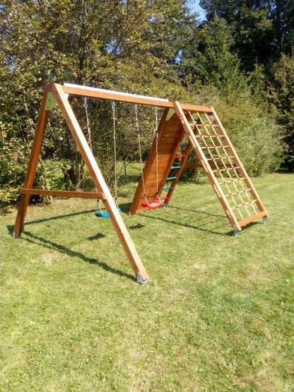 DĚTSKÉ HŘIŠTĚ Monkey´s Home LÁDÍK C