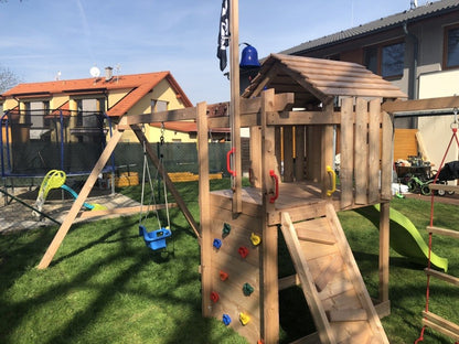 Dětské hřiště Monkey´s Home Malý pirát SAM s modrou skluzavkou