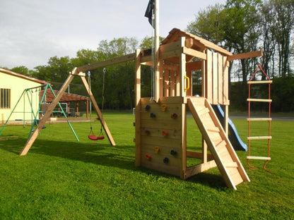 Dětské hřiště Monkey´s Home Malý pirát SAM se žlutou skluzavkou