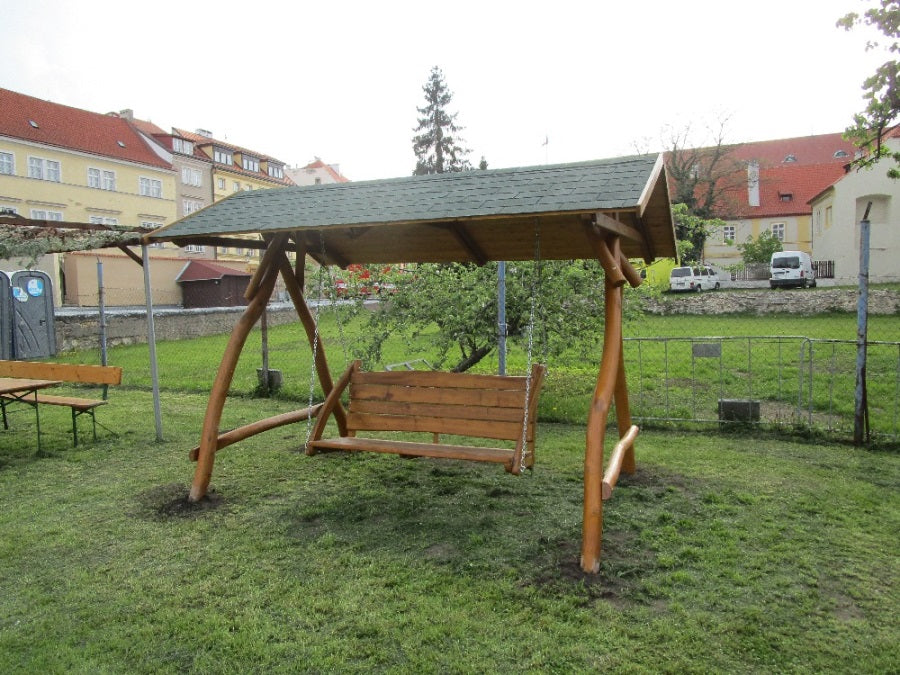 Houpací lavice se stříškou z AKÁTU