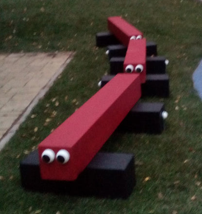 Monkey - Hravá lavička - Vagonek - barevný