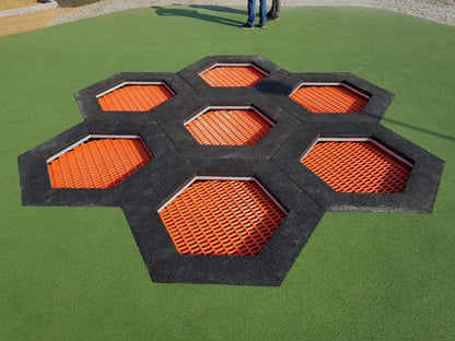 Zemní trampolína HEXO - šestiboká 1,7 x 1,5 m